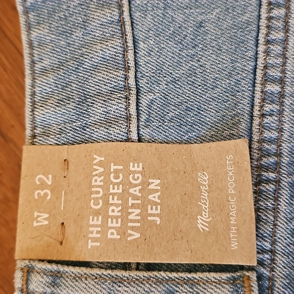 Madewell Light BNWT Fringe Curve Vintage Boho Distressed Oversize Jean Sz 32 - Picture 11 of 11